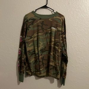 Asphalt Mens camo and flower long sleeve shirt
